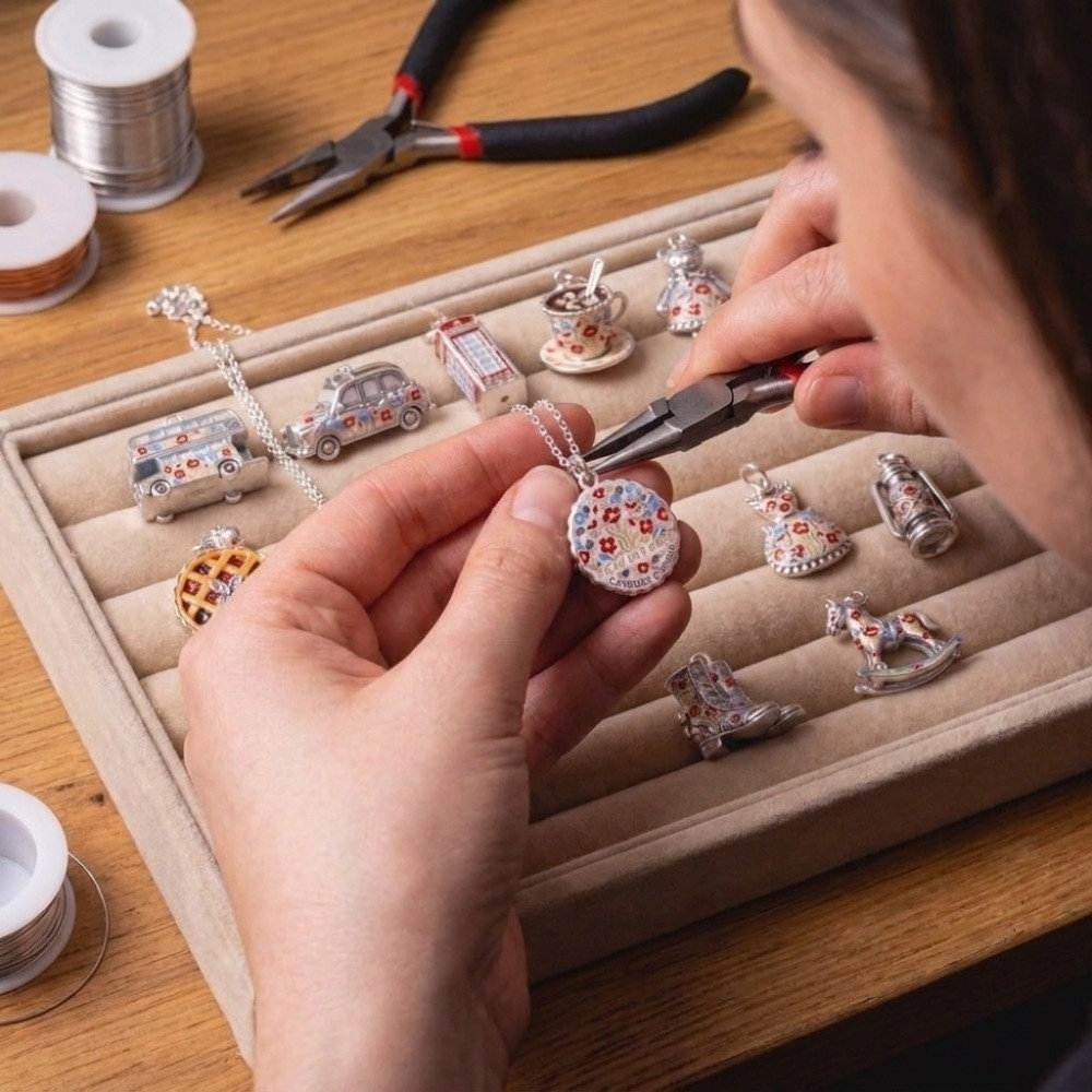 จี้การ์ตูนสแตนเลสสตีล ขนาดเล็ก - Jewelry Making London บทวิจารณ์และราคา